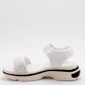 Дамски сандали в бяло
