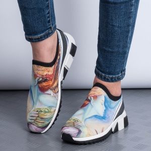 Дамски цветни спортни обувки