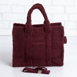 Дамска чанта в бордо