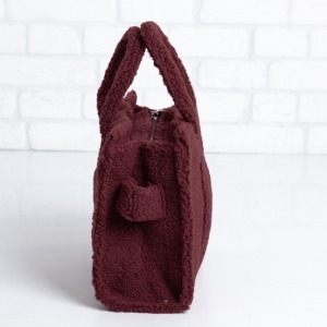 Дамска чанта в бордо