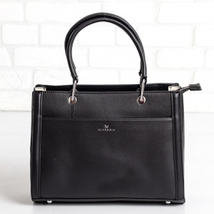 Дамска чанта в черно