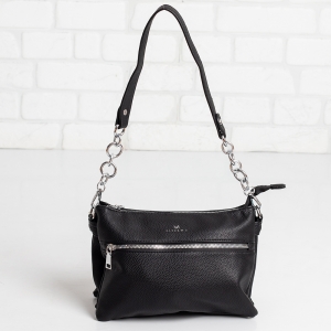 Дамска чанта в черно