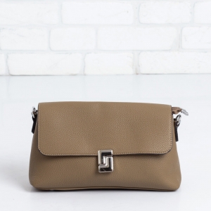 Дамска чанта в тъмно бежово