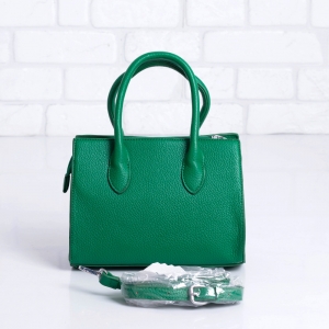 Дамска чанта в зелено