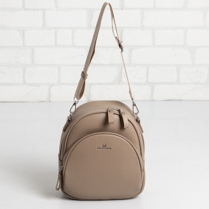 Дамска раница-чанта в тъмно бежово