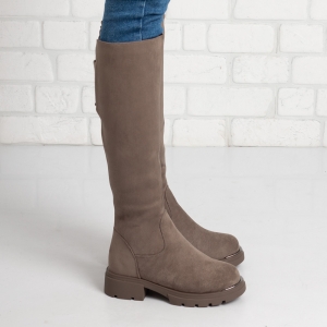 Дамски ботуши в тъмно бежово