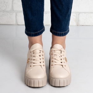 Дамски кецове в бежово