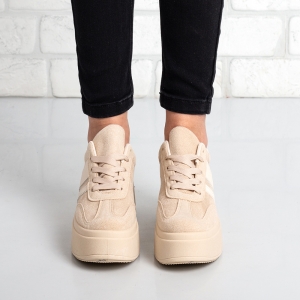 Дамски кецове в бежово