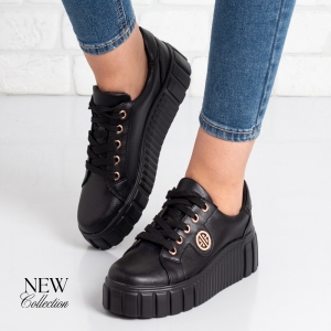 Дамски кецове в черно