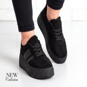 Дамски кецове в черно