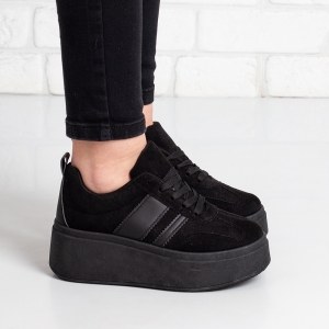 Дамски кецове в черно