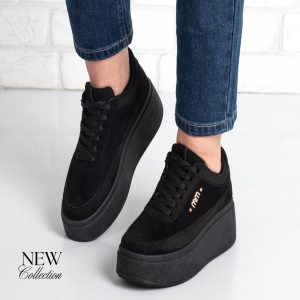 Дамски кецове в черно