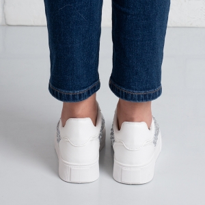 Дамски кецове в сребристо и бяло