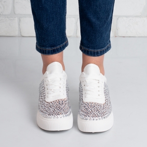 Дамски кецове в сребристо и бяло