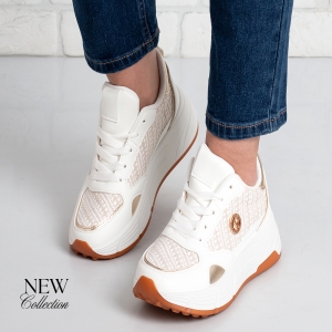 Дамски маратонки в бяло и златисто