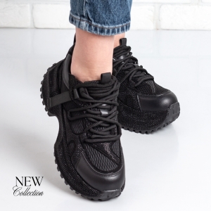 Дамски маратонки в черно