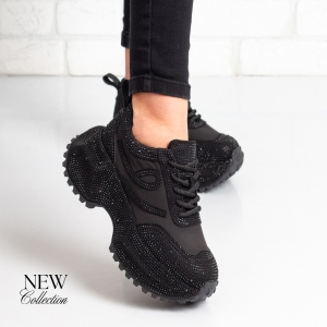 Дамски маратонки в черно