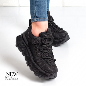 Дамски маратонки в черно