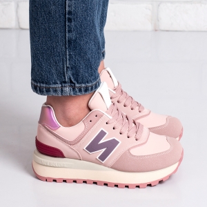 Дамски маратонки в розово