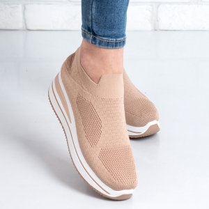 Дамски маратонки в тъмно бежово