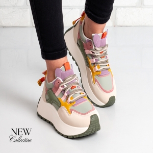 Дамски маратонки в зелено и бежово