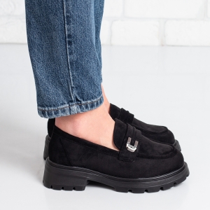 Дамски мокасини в черно