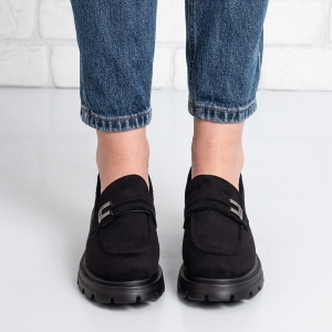 Дамски мокасини в черно