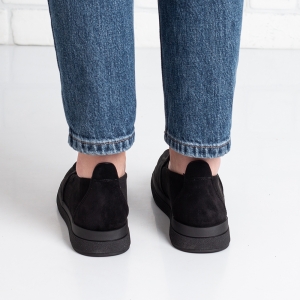 Дамски мокасини в черно