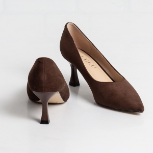 Дамски обувки на ток в кафяво