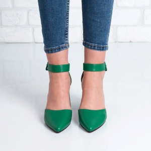 Дамски обувки на ток в зелено