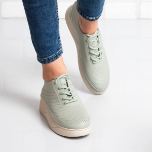 Дамски обувки в светло зелено
